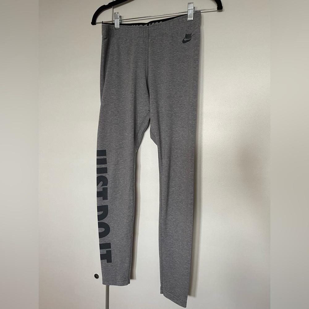 Nike Leggings with Bold Side 'Just Do It'